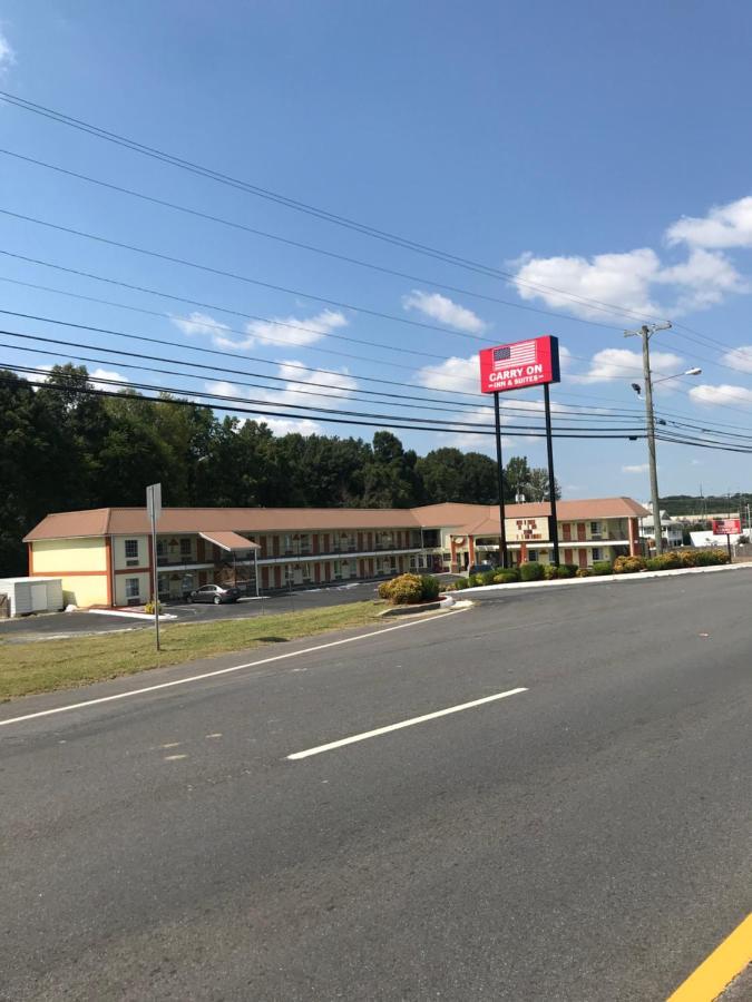 Carry On Inn & Suites LaFayette Exterior photo